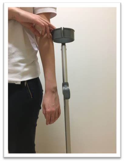 Using Your Crutches · Virtual Fracture Clinic