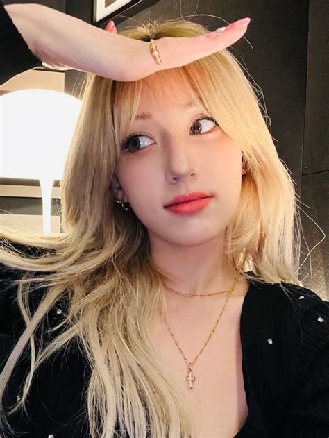 JEON SOMI 전소미 on Twitter Blonde hair kpop Somi Jeon somi