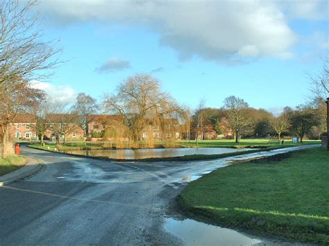 Skipwith Village Duck Pond © Gordon Kneale Brooke Geograph Britain