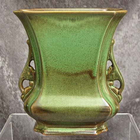 Cowan Pottery Logan Vase 649 B Antique Green” Glaze Ca 1928