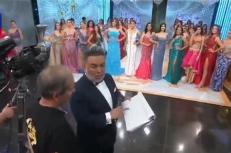 El presentador de Miss Perú 2023 echó en vivo a su productor mirá el