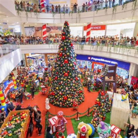 A Magia Do Natal Disney Num Circuito In Dito Do Salvador Shopping Ao