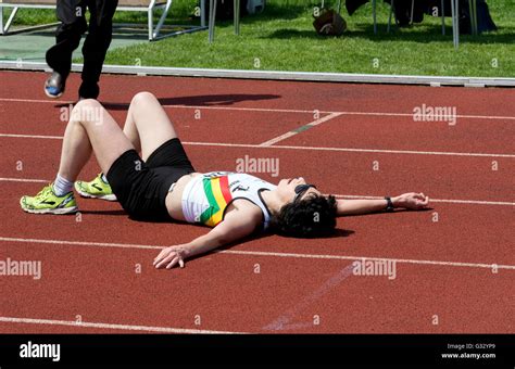 Exhausted Athlete Hi Res Stock Photography And Images Alamy