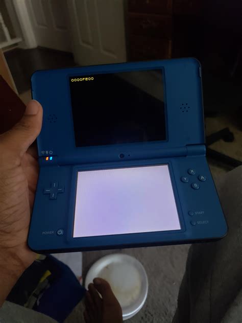 ds  bugged     years  displaying ooofeoo