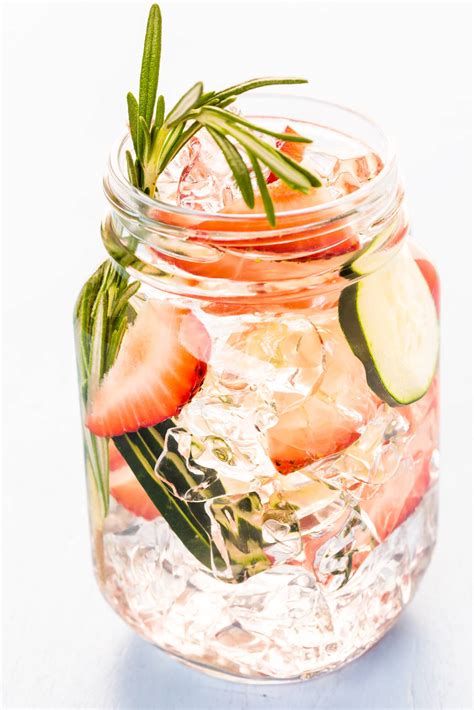 15 Natural Flavored Water Combinations See Mom Click