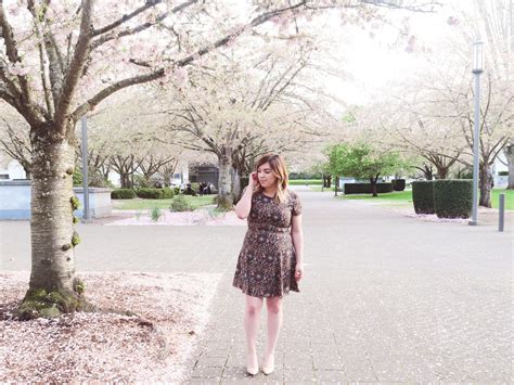 2 Ways To Style A Spring Dress