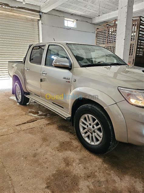 Toyota Hilux Legend Dc X Pack Luxe Tiaret Algeria