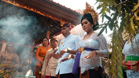 20000 Foto Tari Kecak Bali Terbaik · Unduh Gratis 100 · Foto Stok Pexels