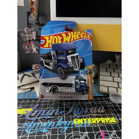 Hot Wheels Fast Bed Hauler Mazda Rx Pagani Huayra Surfin School