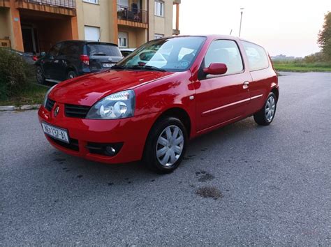 Renault Clio Storia 1 2 16V 2007 God