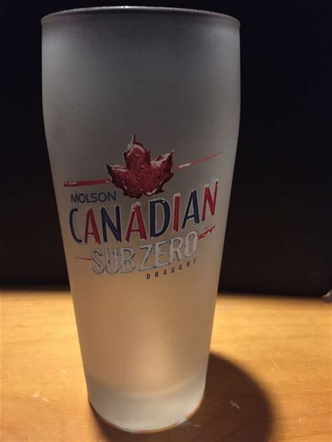 Molson Canadian Subzero Draught Glass Pint Beer Liquor Glasses Glass