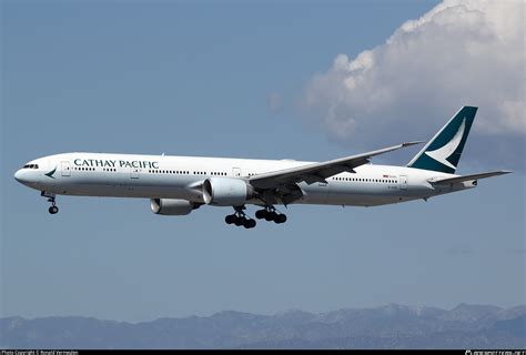 B KPE Cathay Pacific Boeing 777 367ER Photo By Ronald Vermeulen ID