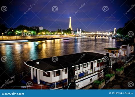 Seine river at night editorial stock image. Image of tourism - 25105134