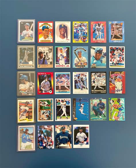 S S Ken Griffey Jr Baseball Cards Rookie Bowman Topps Fleer Score