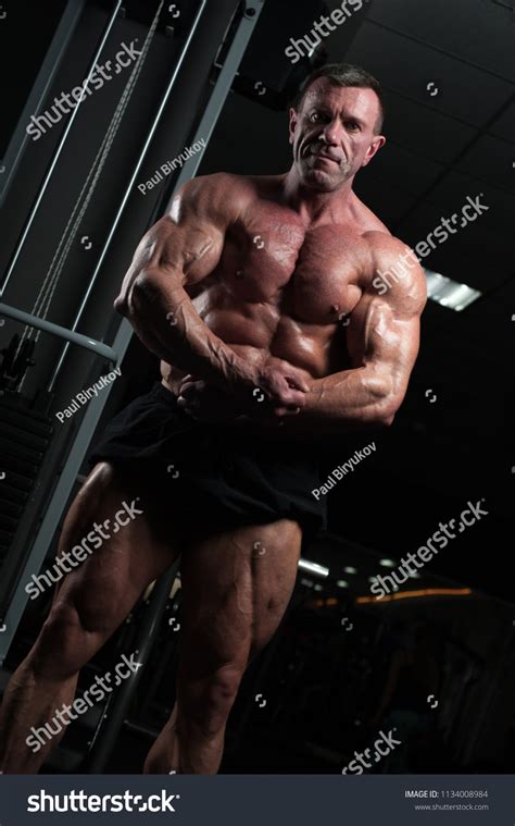 Male Fitness Model Naked Torso Showing Stock Photo 1134008984 Shutterstock