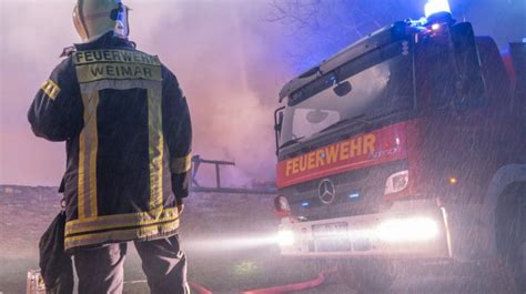 Kripo Ermittelt Feuerteufel Nach Brand Am Schloss Belvedere In Weimar