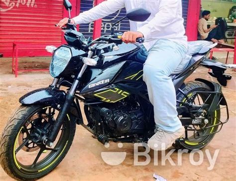 Suzuki Gixxer FI Abs 2023 For Sale Mirpur Bikroy