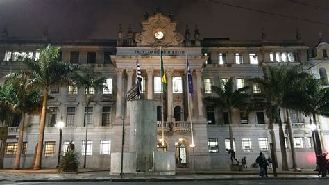 Luniversité De Sao Paulo Un établissement éducatif De Grande Qualité