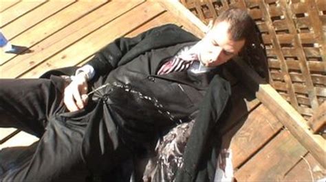 AN AFTERNOON SOAKING SESSION SUIT UNIFORM FETISH GAY Clips4sale