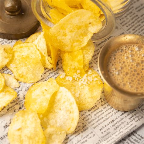 Fried Potato Chips Salty Wafers Aloo Chips Homemade Fryums 100gms Makers India