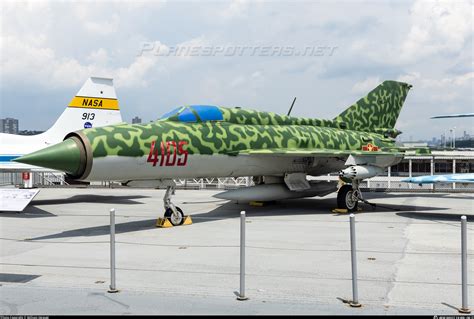 4105 Vietnam Peoples Air Force Mikoyan Gurevich Mig 21pfm Photo By