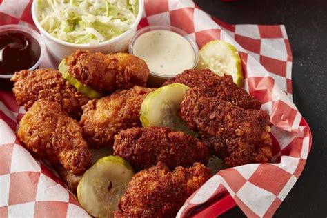 HOWLIN WILLYS HOT CHICKEN Updated July Photos Reviews Roswell Rd