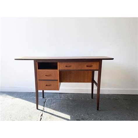 Mid Century Modern Extendable Desk By Uniflex Chairish