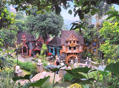 Review Famoso Garden Bandung Harga Menu Januari 2024 Wisata Milenial