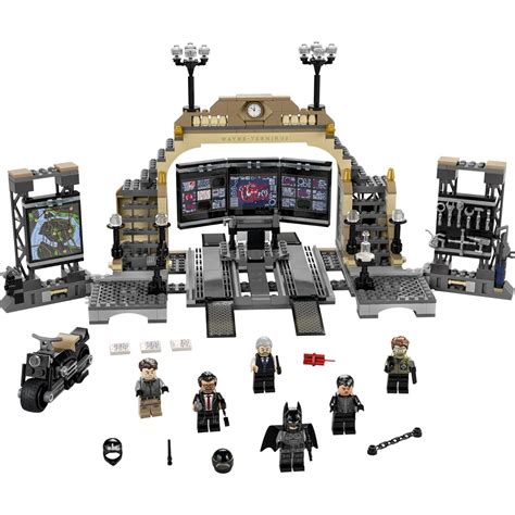 LEGO запустила предзаказы на наборы по «Бэтмену» Мэтта Ривза | Канобу