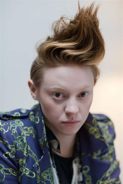 La Roux Star Forced To Apologise To Unsettling Kanye West Amid