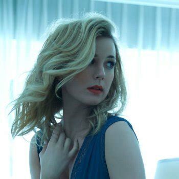 Emily Vancamp Emilyvancamp Nude Leaks Thefappening