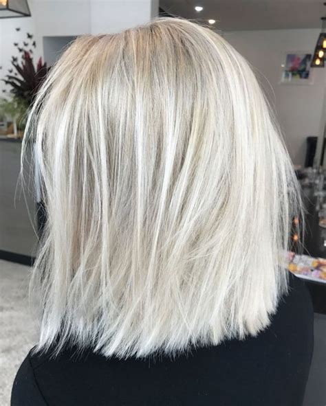 Blond Polaire 15 Inspirations Couleur De Cheveux Platine Cheveux