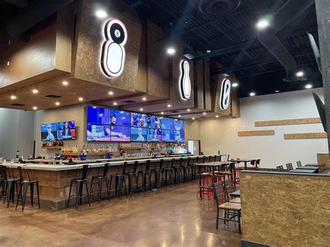 810 Billiards And Bowling New Entertainment Spot Opens In Chandler