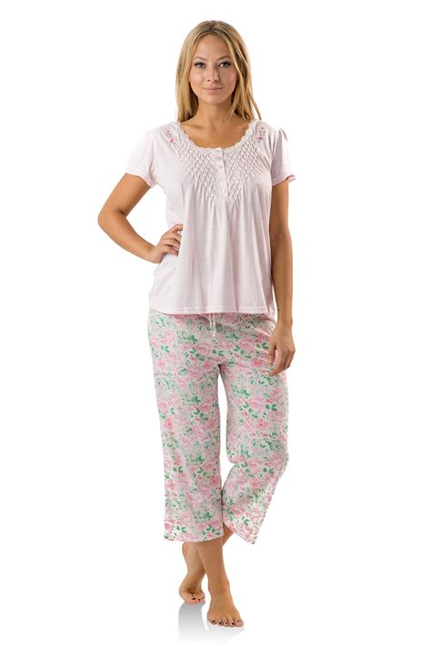 Casual Nights Womens Short Sleeve Lace Dot Capri Pajama Set