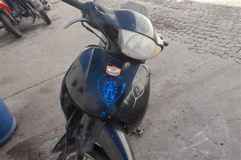 Detuvieron A Un Joven Y A Un Adolescente Por Robar Una Moto Diario El