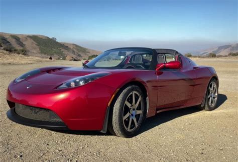 Tesla Roadster De Prijs Van Het Eerste Model Schiet Omhoog Autogids