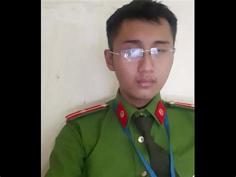 Công An Việt Nam chat sex với Boss Muscles XVIDEOS