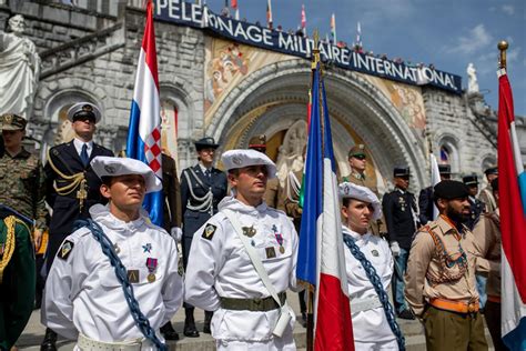 P Lerinage Militaire International Lourdes Lourdes Tourist Office