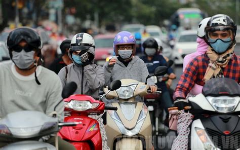 Trung Bộ nắng nóng gay gắt Nam Bộ có mưa rào và dông vào chiều tối