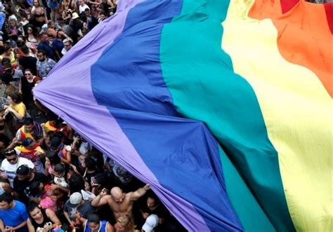 Salvador Lei Que Pune Quem Discriminar Lgbts Regulamentada Multa