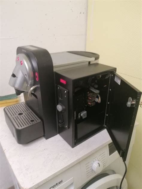 Machine Caf Nespresso Pro Cs Avec Monnayeur Kaufen Auf Ricardo