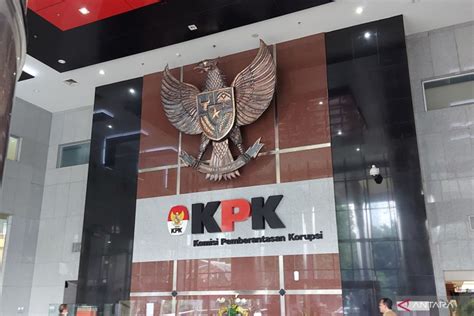 Kpk Periksa Dua Saksi Kasus Suap Pengurusan Hgu Di Bpn Riau Antara News