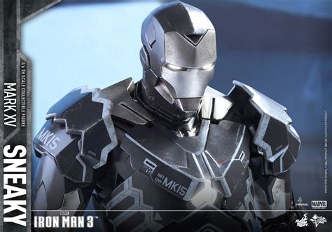 Iron Man Mark XV Sneaky Armor By Hot Toys The Toyark News