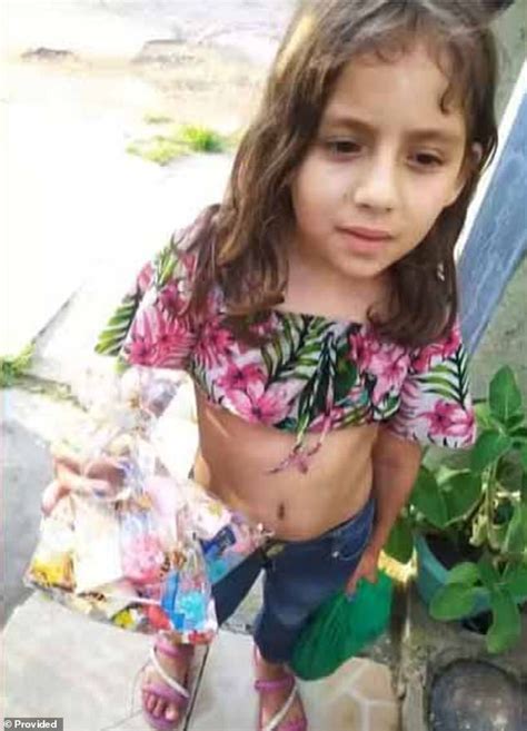 Una Niña Es Encontrada Muerta Dentro De Un Cubo De Basura Después De Que Los Servicios De