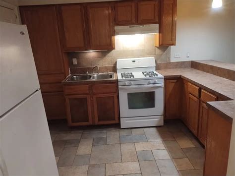 7889 S MARYLAND AVE Chicago IL 60619 | Crexi.com