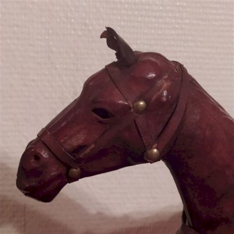 figurine de cheval en cuir des années 60 Marron Animal