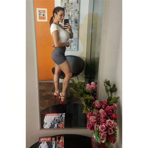 Larolon Busty Mature Thot Page 3 Of 3 Fapdungeon