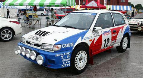 Nissan Pulsar GTI R