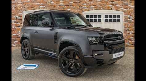 2022 72 LAND ROVER DEFENDER 90 V8 CARPATHIAN EDITION IN CARPATHIAN GREY