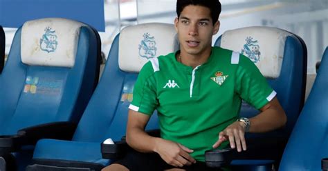 Misterio Sobre La Salud De Diego Lainez Informó De Su Contagio De